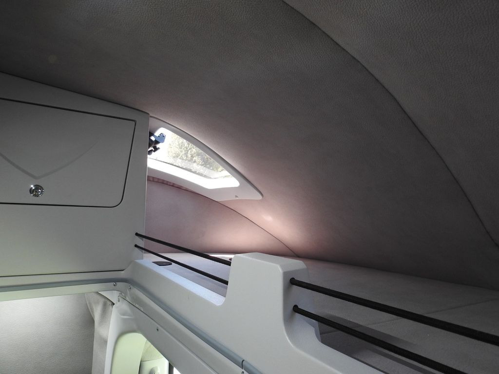 Furgoneta con lona, Furgoneta combi nuevo Iveco DAILY 35S18 NEUE PRITSCHE PLANE 8 PALETTEN  A/C: foto 28