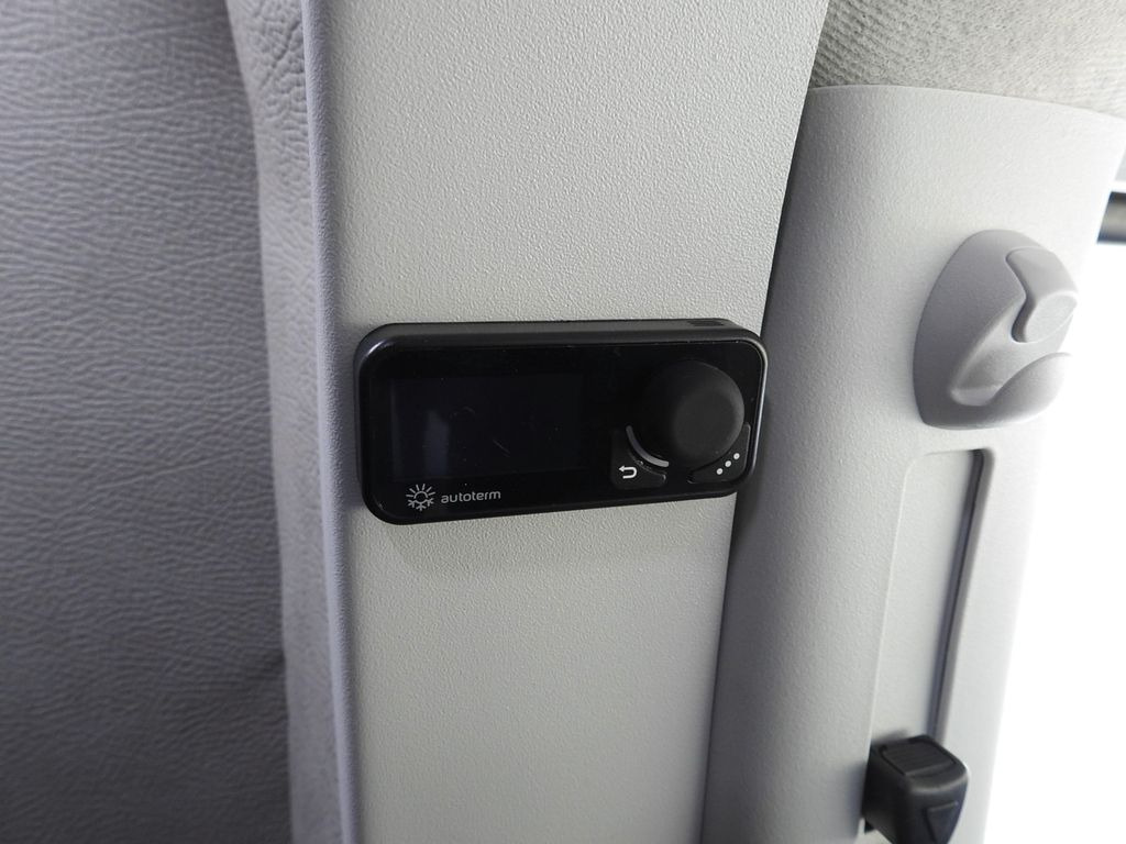 Furgoneta con lona, Furgoneta combi nuevo Iveco DAILY 35S18 NEUE PRITSCHE PLANE 8 PALETTEN  A/C: foto 30