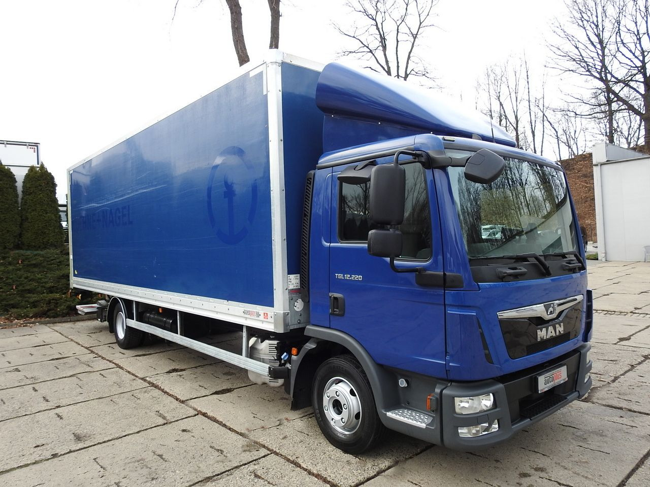 MAN TGL 12.220 BOX LIFT 18 PALLETS CRUISE CONTROLAIR CONDITIONING PNEUMATICS AUTOMATIC TWIN WHEELS 220HP - Furgoneta caja cerrada: foto 4 MAN TGL 12.220 BOX LIFT 18 PALLETS CRUISE CONTROLAIR CONDITIONING PNEUMATICS AUTOMATIC TWIN WHEELS 220HP - Furgoneta caja cerrada: foto 4