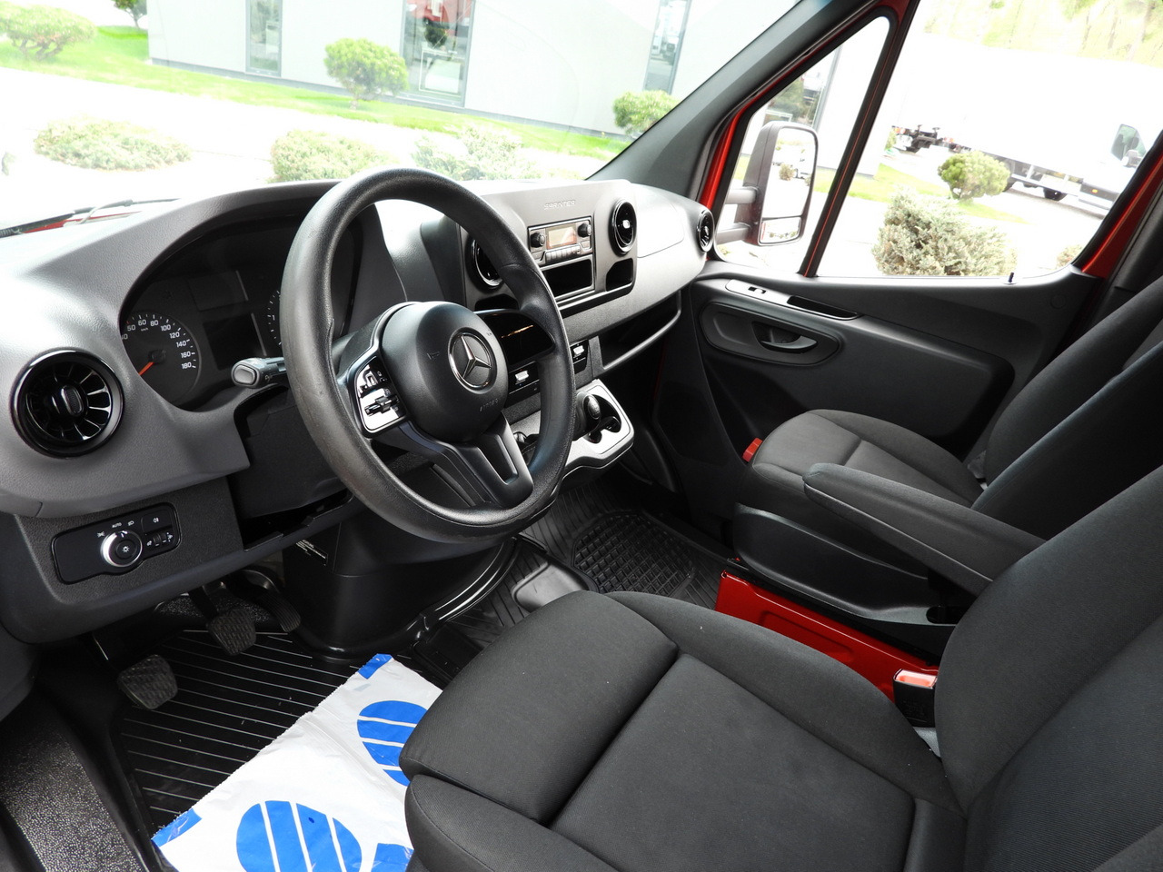 MERCEDES SPRINTER 316 8 PALLETS TARPAULIN LIFT CRUISE CONTROL AIR CONDITIONING  160HP - Furgoneta con lona: foto 2 MERCEDES SPRINTER 316 8 PALLETS TARPAULIN LIFT CRUISE CONTROL AIR CONDITIONING  160HP - Furgoneta con lona: foto 2