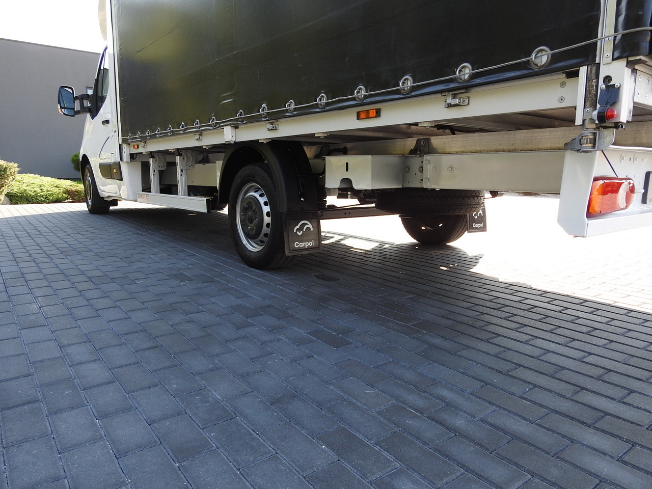 Furgoneta con lona OPEL MOVANO TARPAULIN 8 PALLETS WEBASTO CRUISE CONTROL AIR CONDITIONING LED LIGHTS PNEUMATICS  165HP: foto 16