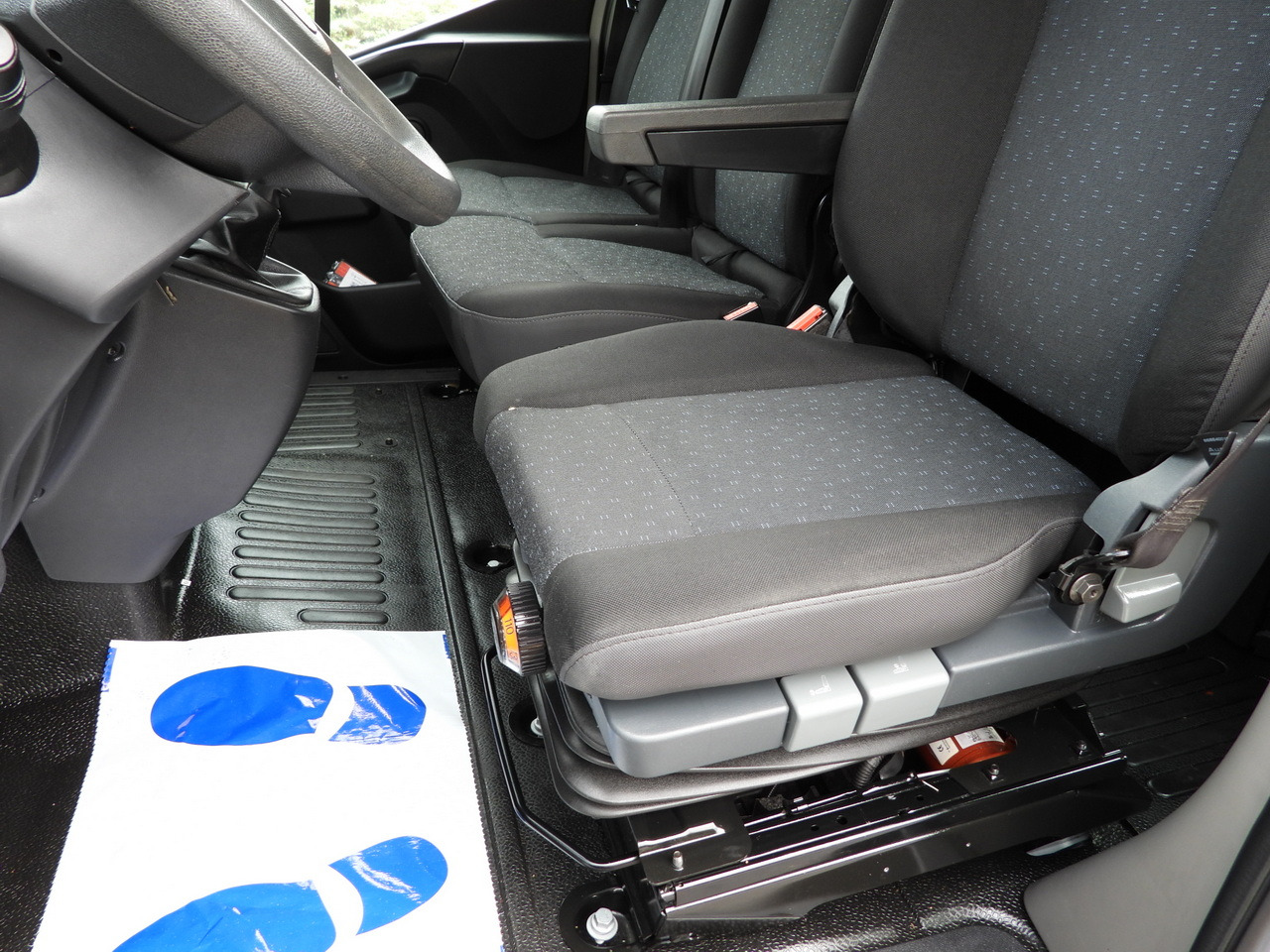 Furgoneta basculante OPEL MOVANO TIPPER DOUBLE CABIN DOKA 7 SEATS LED LIGHTS TWIN WHEELS AIR CONDITIONING  145HP: foto 28