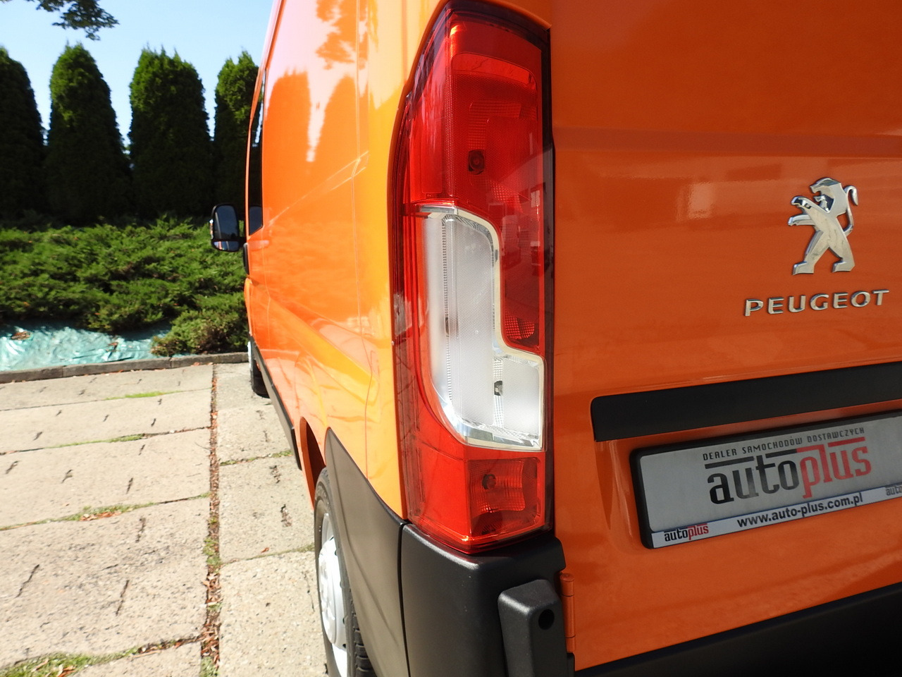 Furgón PEUGEOT BOXER BOX DELIVERY VAN 7 SEATS AIR CONDITIONING  120HP: foto 16