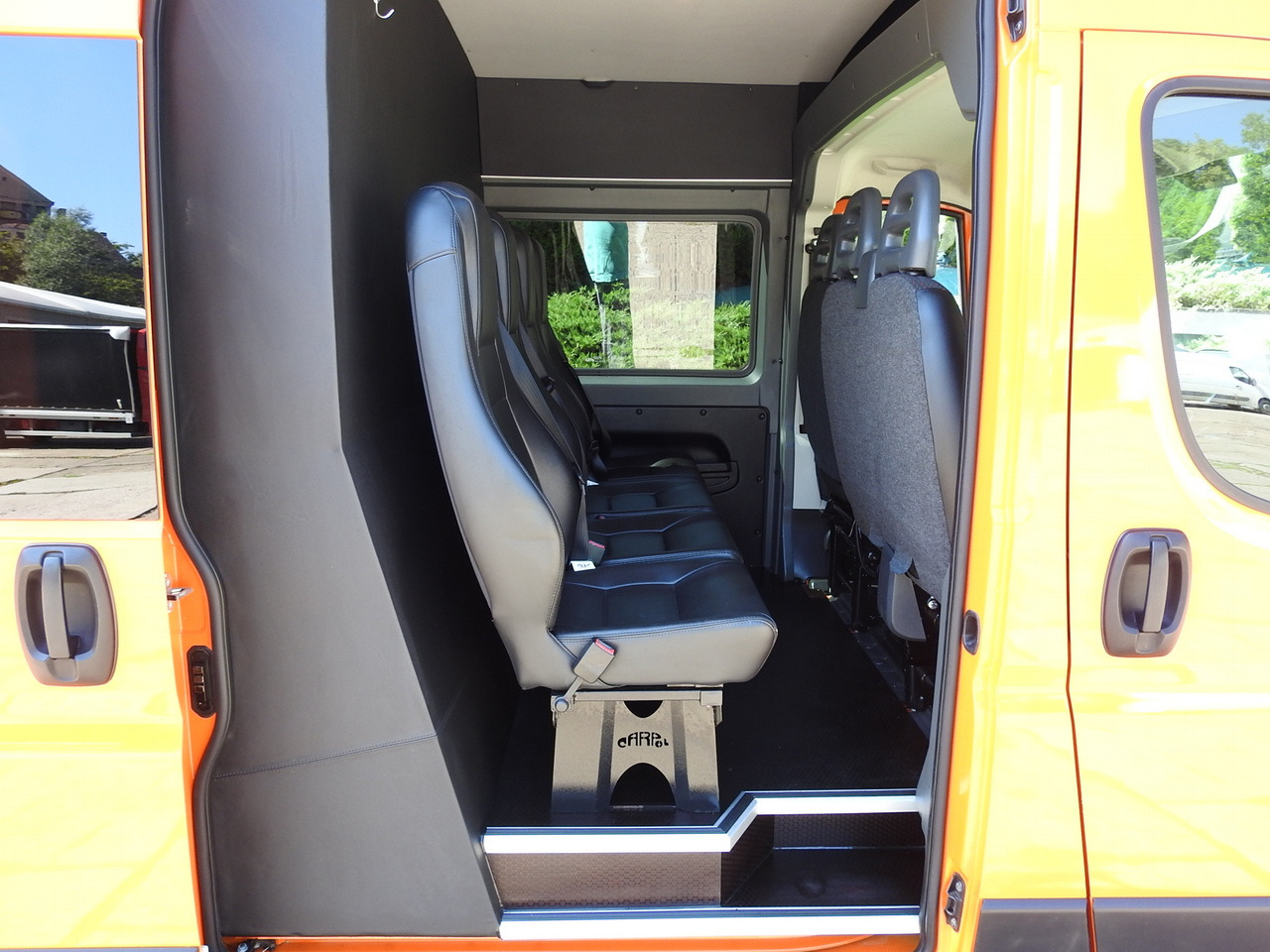 Furgón PEUGEOT BOXER BOX DELIVERY VAN 7 SEATS AIR CONDITIONING  120HP: foto 34