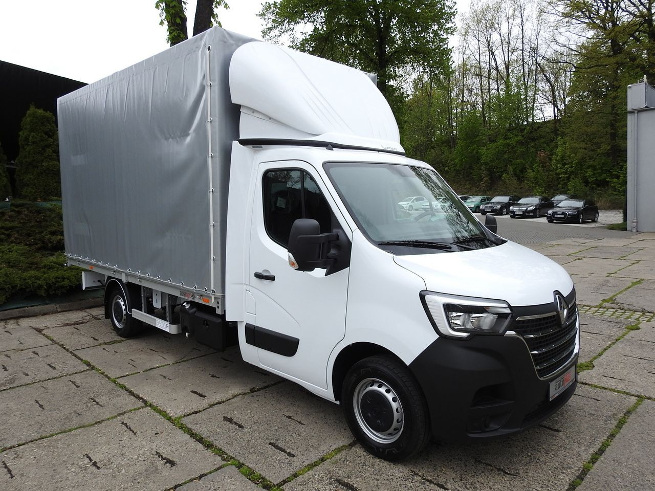 RENAULT MASTER NEW TARPAULIN 8 PALLETS CRUISE CONTROL LED LIGHTS AIR CONDITIONING 165HP - Furgoneta con lona: foto 4 RENAULT MASTER NEW TARPAULIN 8 PALLETS CRUISE CONTROL LED LIGHTS AIR CONDITIONING 165HP - Furgoneta con lona: foto 4