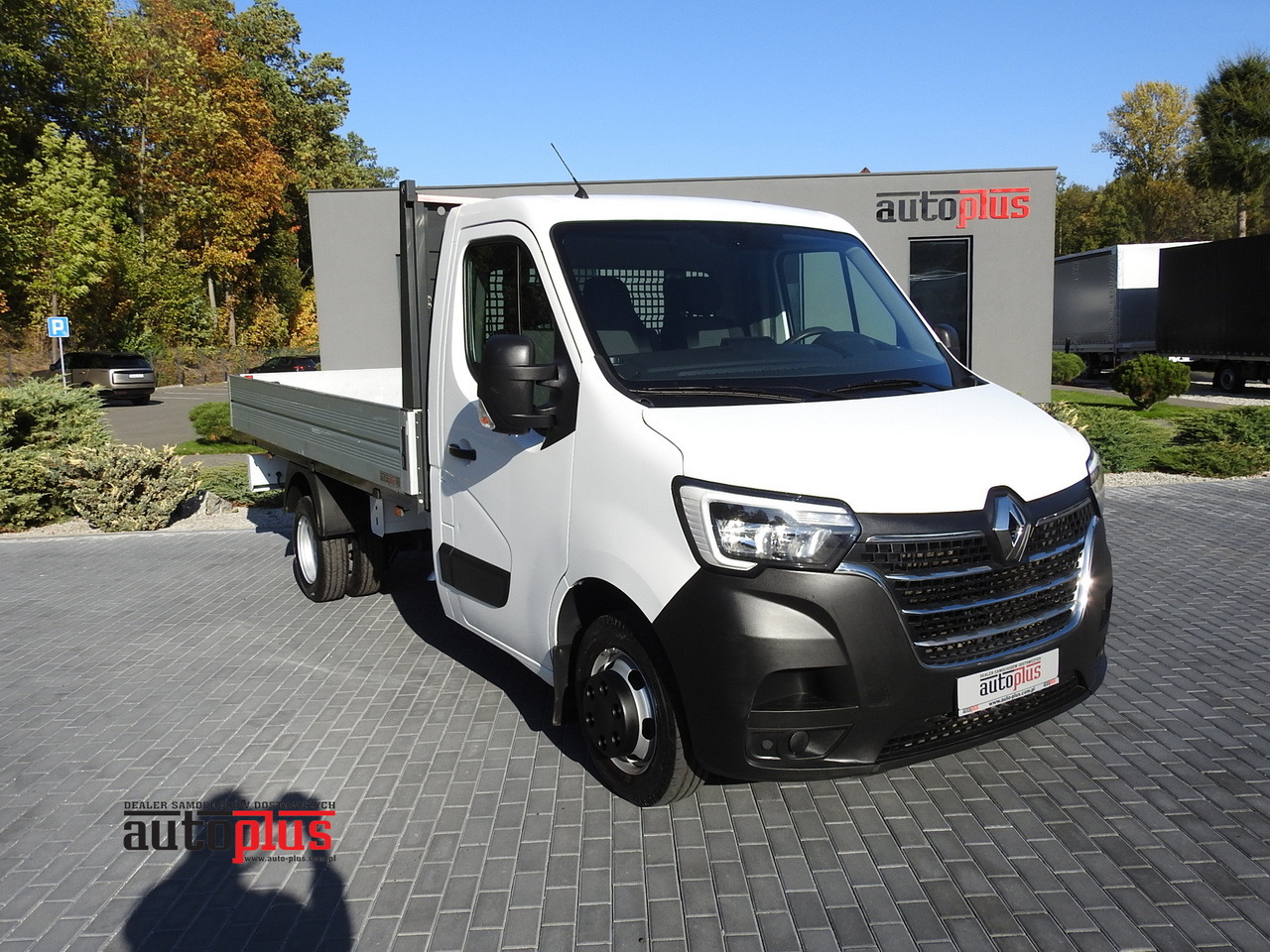 RENAULT MASTER STAKE BODY CRUISE CONTROL AIR CONDITIONING LED LIGHTS TWIN WHEELS 130HP - Furgoneta caja abierta: foto 1 RENAULT MASTER STAKE BODY CRUISE CONTROL AIR CONDITIONING LED LIGHTS TWIN WHEELS 130HP - Furgoneta caja abierta: foto 1