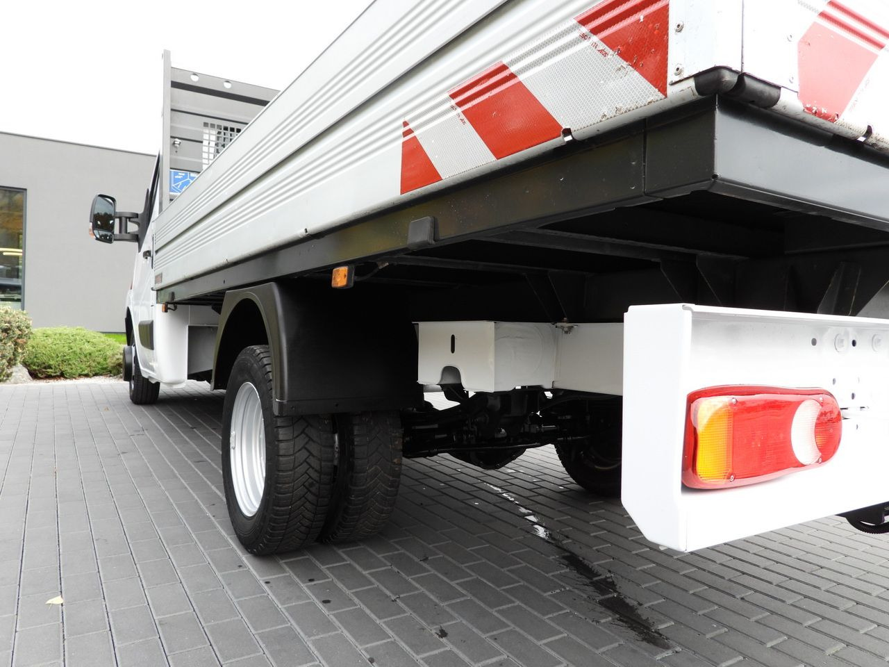 Furgoneta caja abierta RENAULT MASTER STAKE BODY CRUISE CONTROL NAVIGATION TWIN WHEELS AIR CONDITIONING 130HP: foto 15 Furgoneta caja abierta RENAULT MASTER STAKE BODY CRUISE CONTROL NAVIGATION TWIN WHEELS AIR CONDITIONING 130HP: foto 15