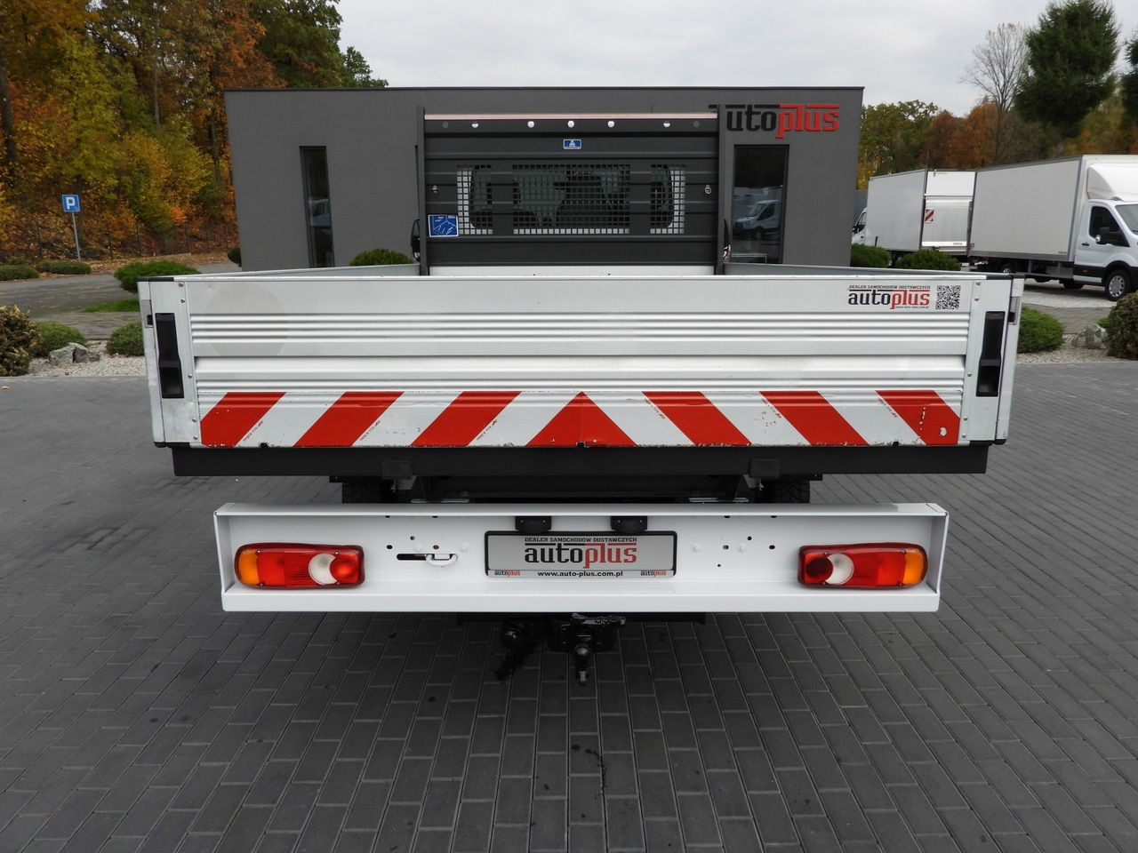 Furgoneta caja abierta RENAULT MASTER STAKE BODY CRUISE CONTROL NAVIGATION TWIN WHEELS AIR CONDITIONING 130HP: foto 10 Furgoneta caja abierta RENAULT MASTER STAKE BODY CRUISE CONTROL NAVIGATION TWIN WHEELS AIR CONDITIONING 130HP: foto 10