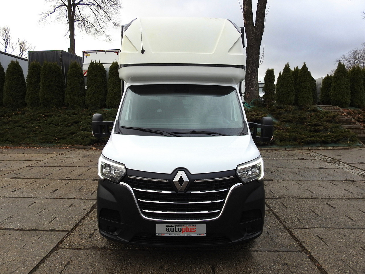 RENAULT MASTER TARPAULIN 10 PALLETS WEBASTO CRUISE CONTROL AIR CONDITIONING LED LIGHTS PNEUMATICS 165HP - Furgoneta con lona: foto 5 RENAULT MASTER TARPAULIN 10 PALLETS WEBASTO CRUISE CONTROL AIR CONDITIONING LED LIGHTS PNEUMATICS 165HP - Furgoneta con lona: foto 5