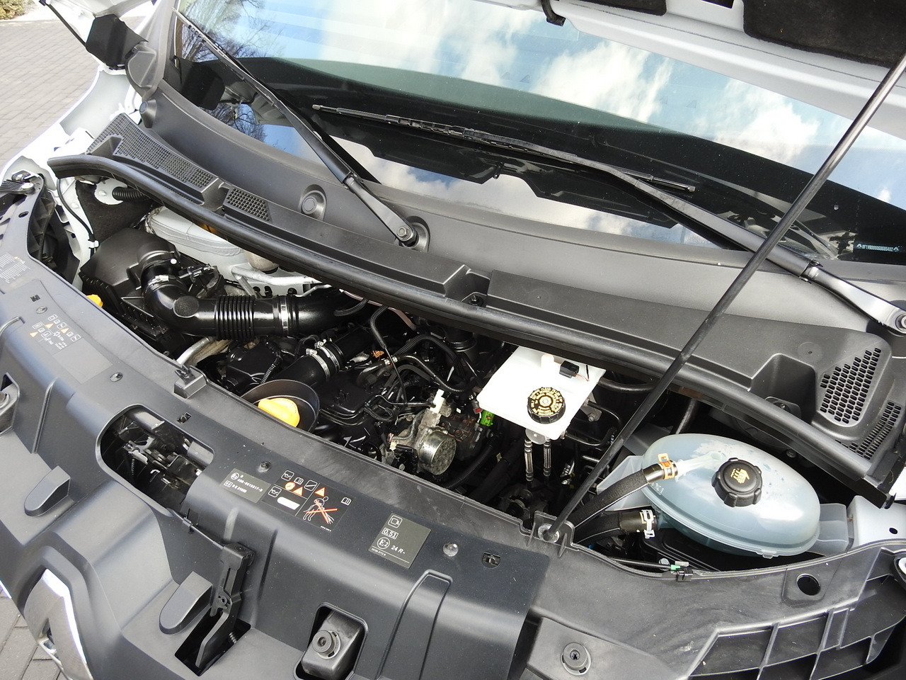 Furgoneta con lona RENAULT MASTER  TARPAULIN 10 PALLETS WEBASTO CRUISE CONTROL LED LIGHTS PNEUMATICS AIR CONDITIONING  165HP: foto 29