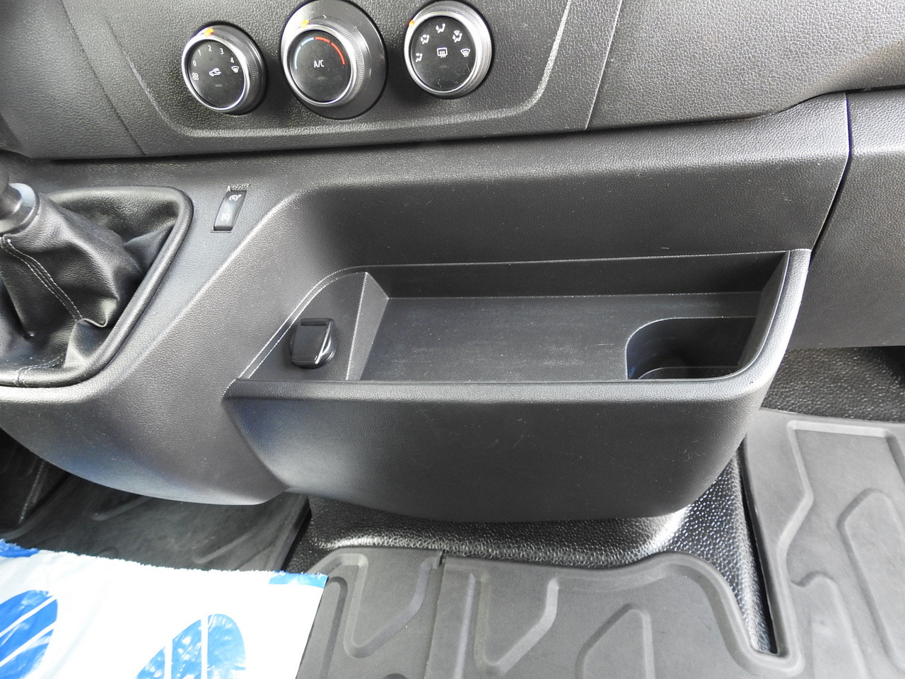 Furgoneta con lona RENAULT MASTER  TARPAULIN 10 PALLETS WEBASTO CRUISE CONTROL LED LIGHTS PNEUMATICS AIR CONDITIONING  165HP: foto 44