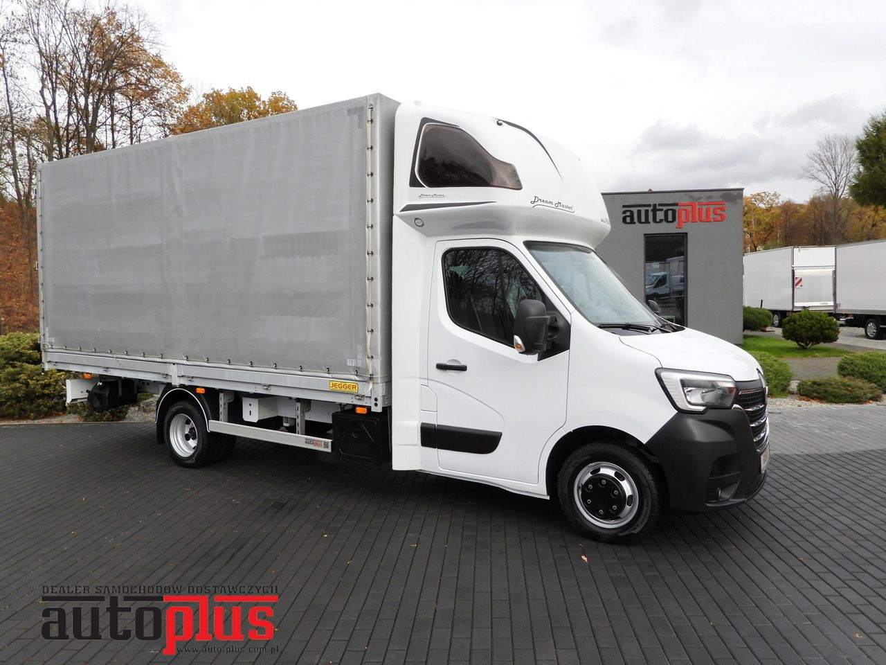 RENAULT MASTER TARPAULIN 10 PALLETS WEBASTO CRUISE CONTROL NAVIGATION LED LIGHTS TWIN WHEELS AIR CONDITIONING 165HP - Furgoneta con lona: foto 1 RENAULT MASTER TARPAULIN 10 PALLETS WEBASTO CRUISE CONTROL NAVIGATION LED LIGHTS TWIN WHEELS AIR CONDITIONING 165HP - Furgoneta con lona: foto 1