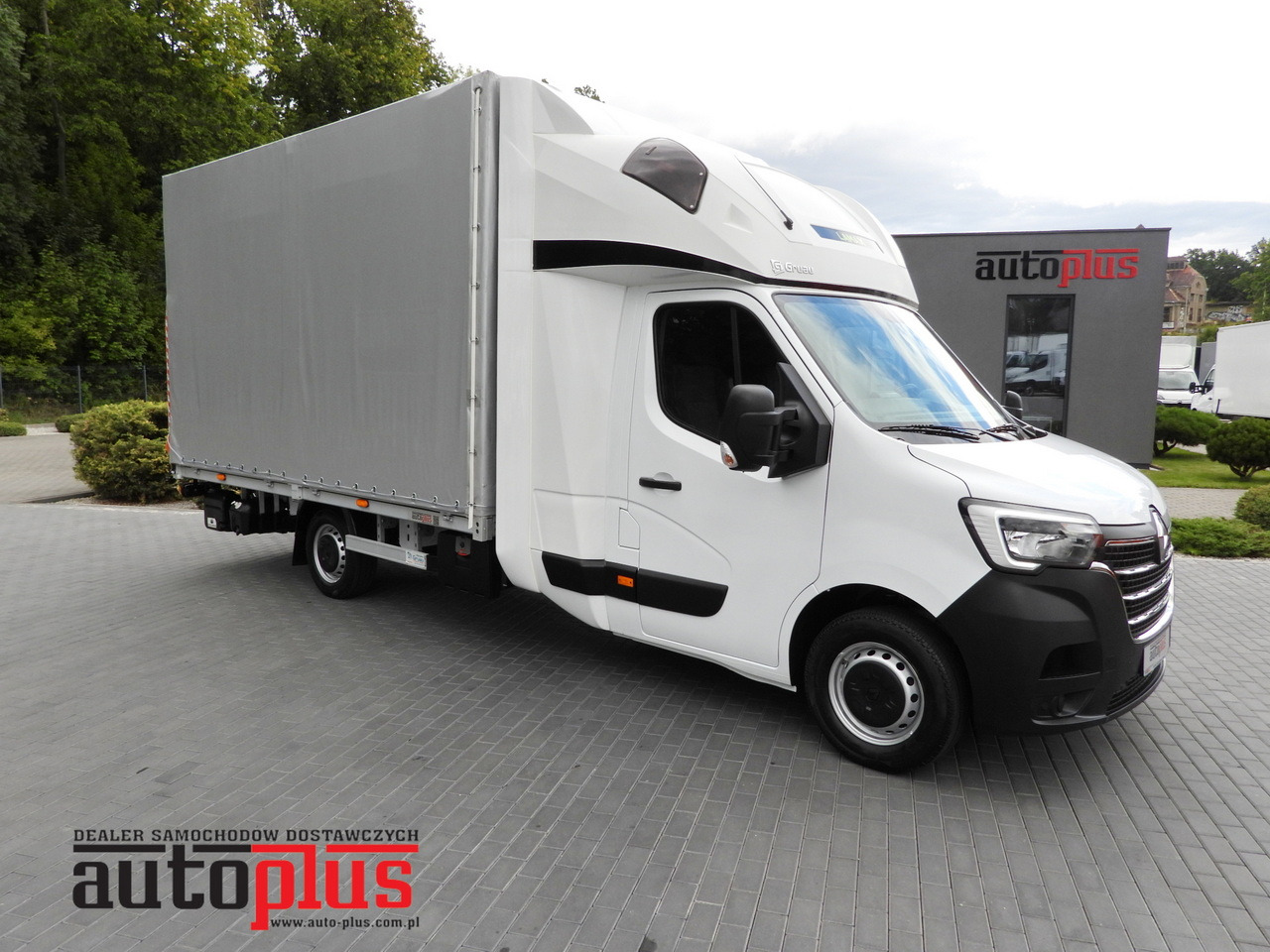 RENAULT MASTER TARPAULIN LIFT 10 PALLETS WEBASTO CRUISE CONTROL LED LIGHTS AIR CONDITIONING 165HP - Furgoneta con lona: foto 1 RENAULT MASTER TARPAULIN LIFT 10 PALLETS WEBASTO CRUISE CONTROL LED LIGHTS AIR CONDITIONING 165HP - Furgoneta con lona: foto 1