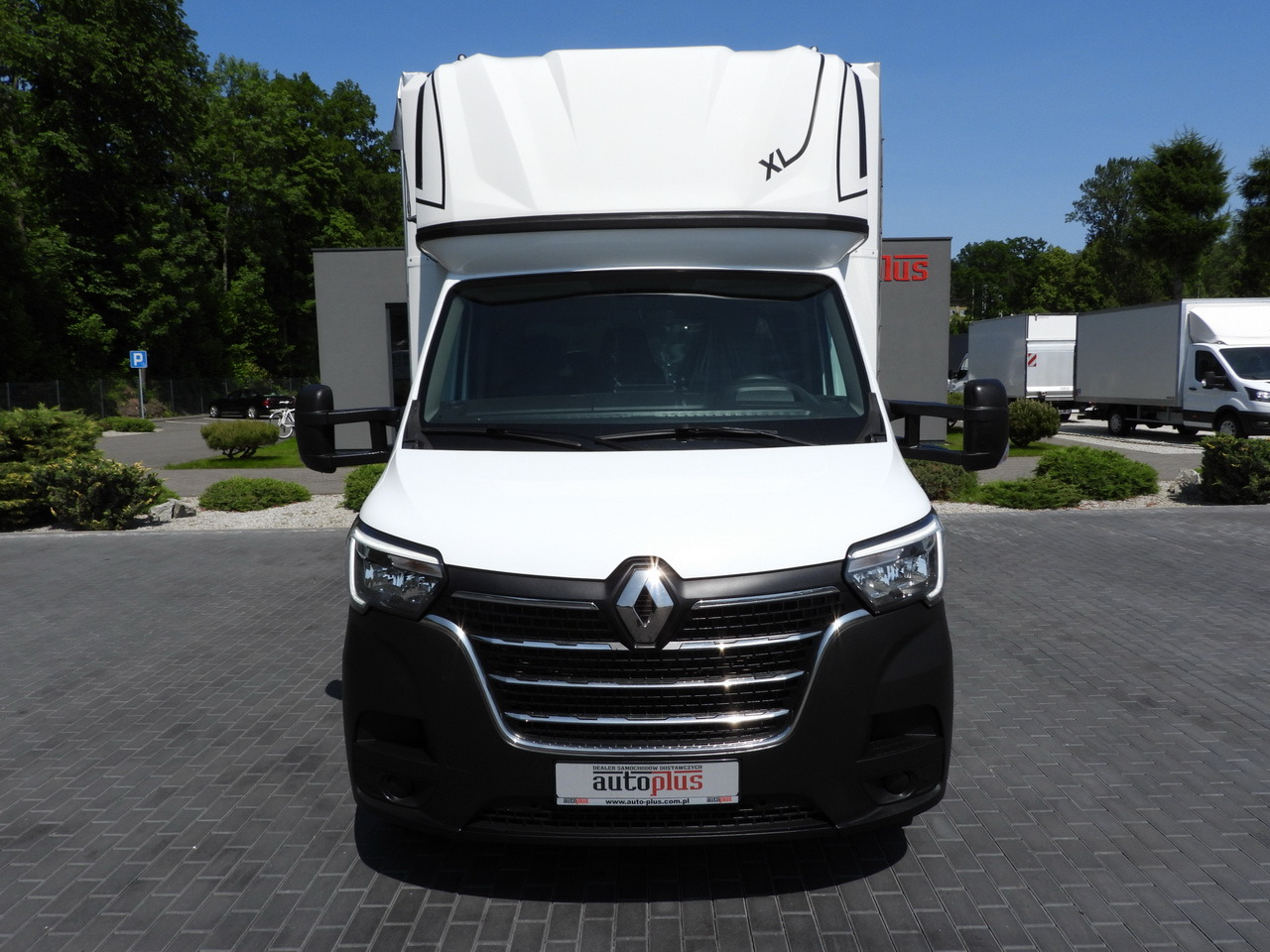 RENAULT MASTER TARPAULIN LIFT 10 PALLETS WEBASTO CRUISE CONTROL LED LIGHTS PNEUMATICS AIR CONDITIONING 165HP - Furgoneta con lona: foto 5 RENAULT MASTER TARPAULIN LIFT 10 PALLETS WEBASTO CRUISE CONTROL LED LIGHTS PNEUMATICS AIR CONDITIONING 165HP - Furgoneta con lona: foto 5