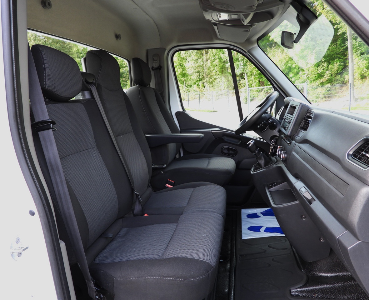 RENAULT MASTER TIPPER CRUISE CONTROL LED LIGHTS TWIN WHEELS AIR CONDITIONING 130HP - Furgoneta basculante: foto 2 RENAULT MASTER TIPPER CRUISE CONTROL LED LIGHTS TWIN WHEELS AIR CONDITIONING 130HP - Furgoneta basculante: foto 2