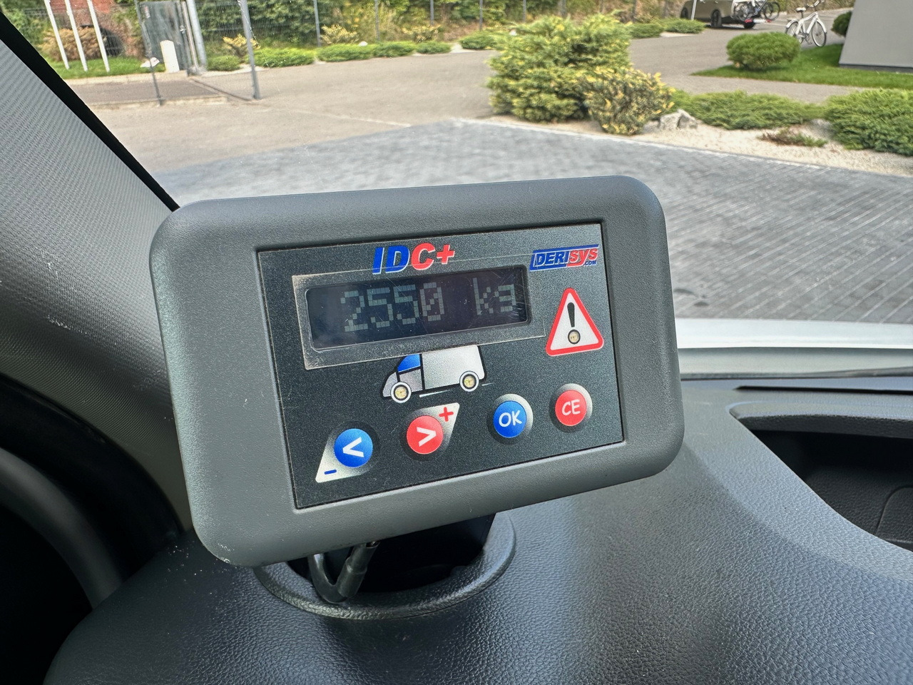 Furgoneta basculante RENAULT MASTER TIPPER CRUISE CONTROL NAVIGATION AIR CONDITIONING LED LIGHTS TWIN WHEELS LOAD WEIGHT 145HP: foto 44