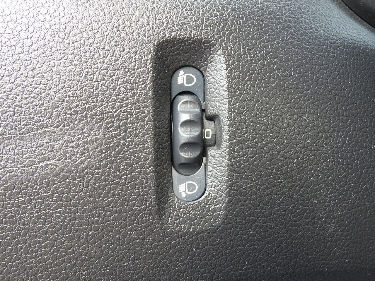 Furgoneta basculante RENAULT MASTER TIPPER CRUISE CONTROL NAVIGATION AIR CONDITIONING LED LIGHTS TWIN WHEELS LOAD WEIGHT 145HP: foto 40