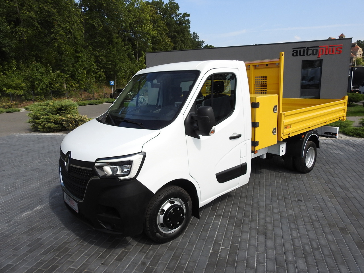 Furgoneta basculante RENAULT MASTER TIPPER CRUISE CONTROL NAVIGATION AIR CONDITIONING LED LIGHTS TWIN WHEELS LOAD WEIGHT 145HP: foto 21