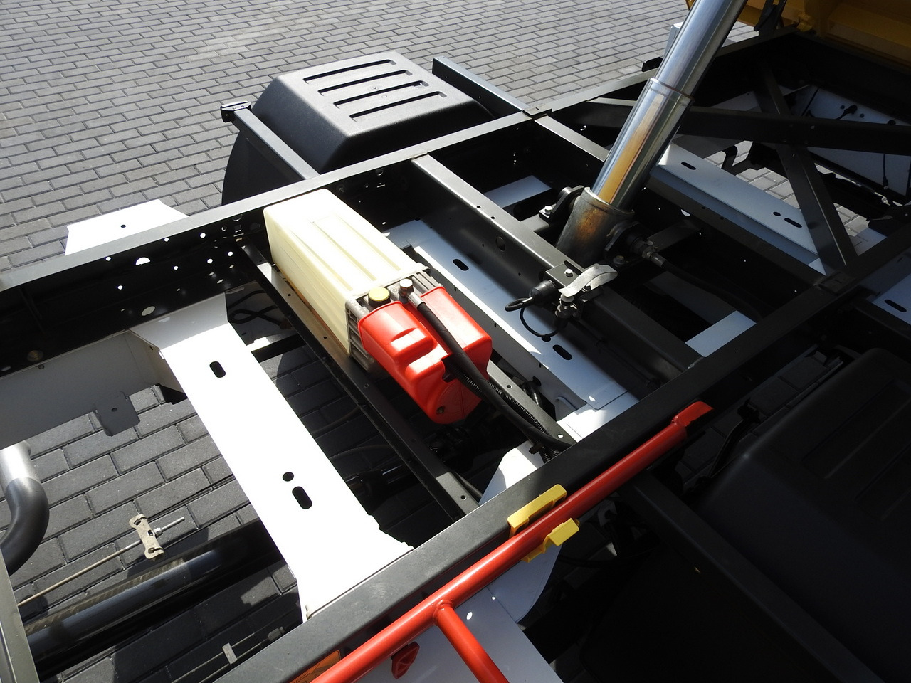 Furgoneta basculante RENAULT MASTER TIPPER CRUISE CONTROL NAVIGATION AIR CONDITIONING LED LIGHTS TWIN WHEELS LOAD WEIGHT 145HP: foto 29