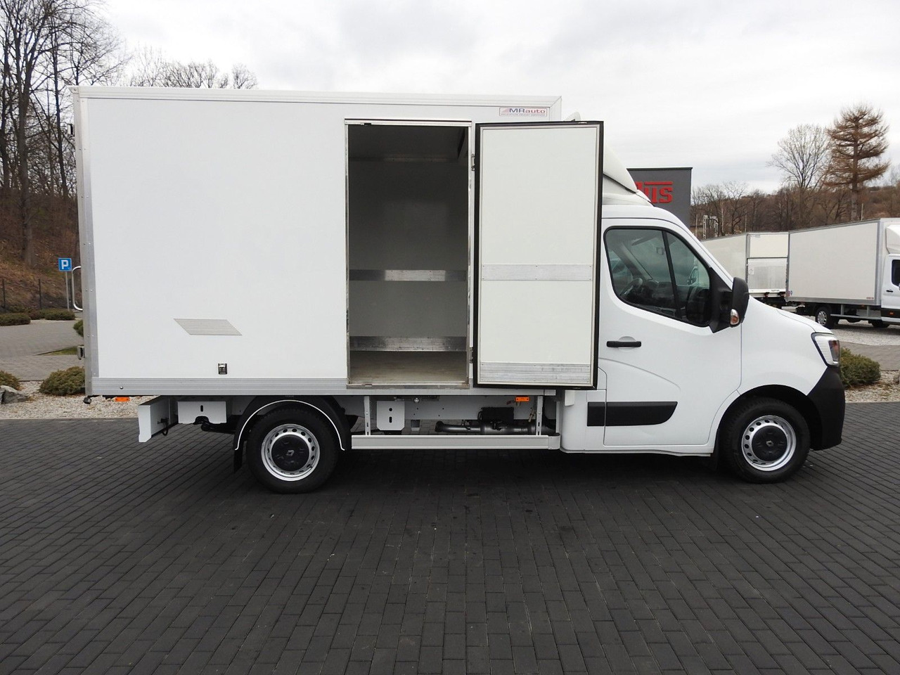 Leasing de  Renault MASTER  KÜHLKOFFER 0*C LED LICHTER KLIMAANLAGE Renault MASTER  KÜHLKOFFER 0*C LED LICHTER KLIMAANLAGE: foto 8