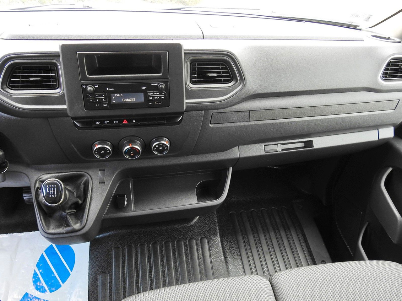 Leasing de  Renault MASTER  KÜHLKOFFER 0*C LED LICHTER KLIMAANLAGE Renault MASTER  KÜHLKOFFER 0*C LED LICHTER KLIMAANLAGE: foto 27