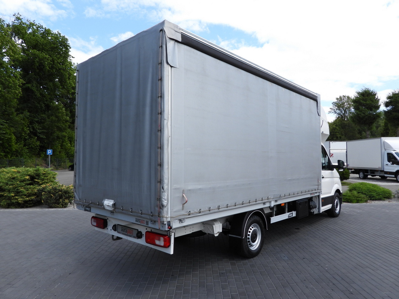 VOLKSWAGEN CRAFTER TARPAULIN 10 PALLETS WEBASTO CRUISE CONTROL AIR CONDITIONING 180HP - Furgoneta con lona: foto 3 VOLKSWAGEN CRAFTER TARPAULIN 10 PALLETS WEBASTO CRUISE CONTROL AIR CONDITIONING 180HP - Furgoneta con lona: foto 3