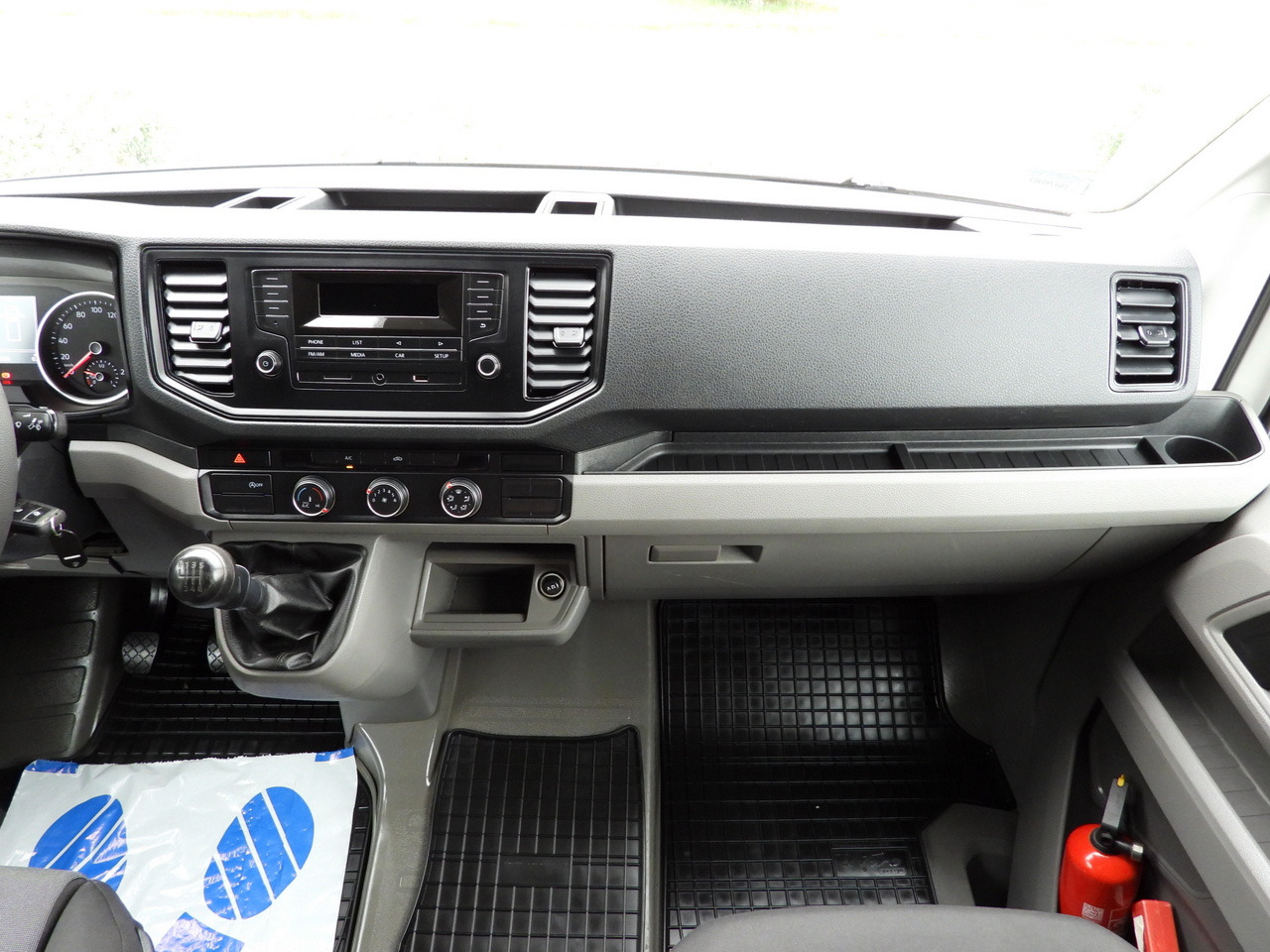 Leasing de VOLKSWAGEN CRAFTER  TARPAULIN 8 PALLETS WEBASTO CRUISE CONTROL LED LIGHTS AIR CONDITIONING  180HP VOLKSWAGEN CRAFTER  TARPAULIN 8 PALLETS WEBASTO CRUISE CONTROL LED LIGHTS AIR CONDITIONING  180HP: foto 38