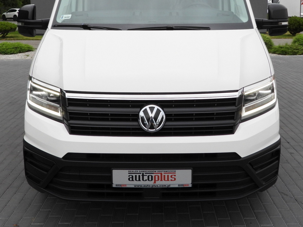 Leasing de VOLKSWAGEN CRAFTER  TARPAULIN 8 PALLETS WEBASTO CRUISE CONTROL LED LIGHTS AIR CONDITIONING  180HP VOLKSWAGEN CRAFTER  TARPAULIN 8 PALLETS WEBASTO CRUISE CONTROL LED LIGHTS AIR CONDITIONING  180HP: foto 14