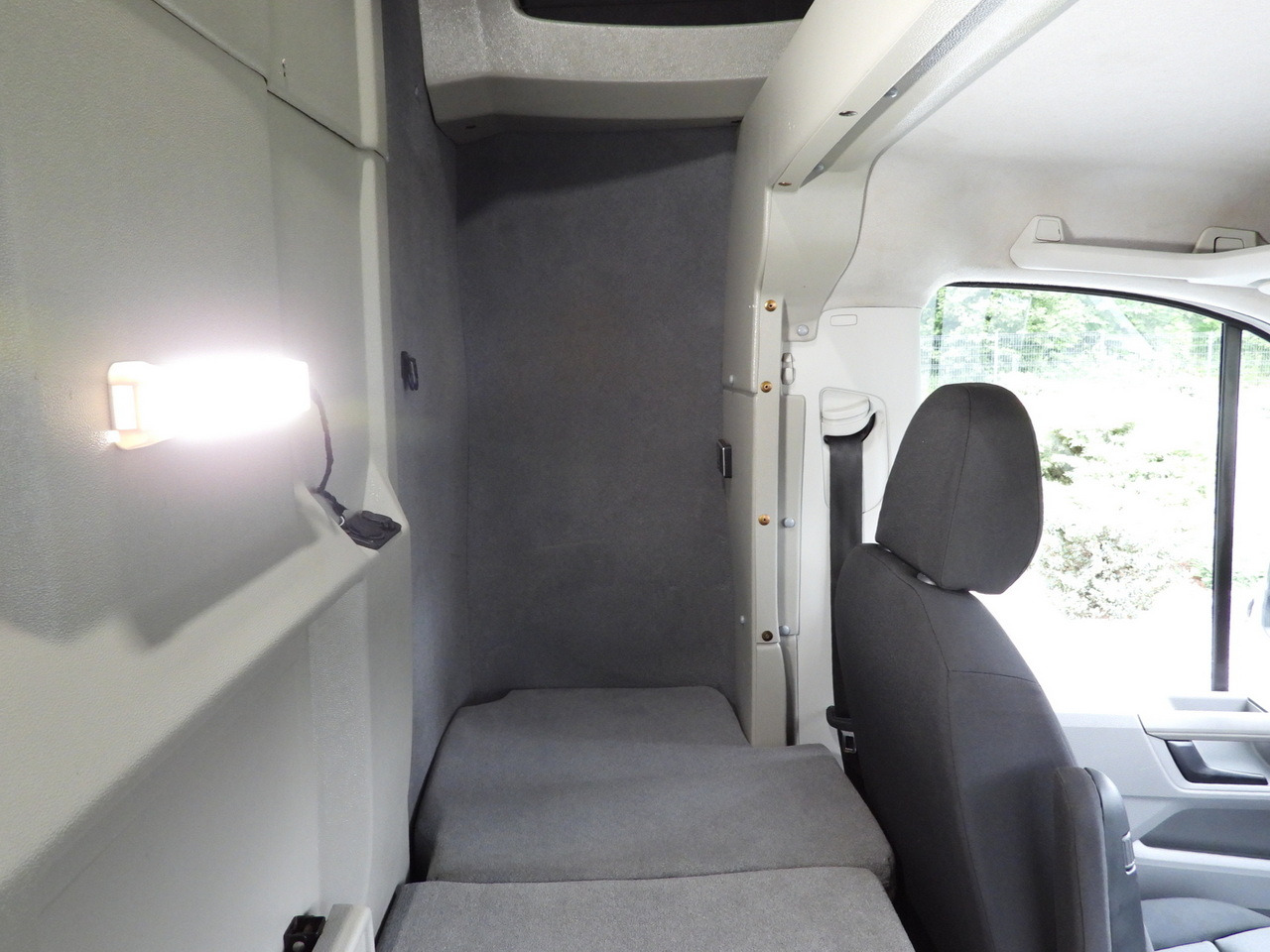Leasing de VOLKSWAGEN CRAFTER  TARPAULIN 8 PALLETS WEBASTO CRUISE CONTROL LED LIGHTS AIR CONDITIONING  180HP VOLKSWAGEN CRAFTER  TARPAULIN 8 PALLETS WEBASTO CRUISE CONTROL LED LIGHTS AIR CONDITIONING  180HP: foto 43