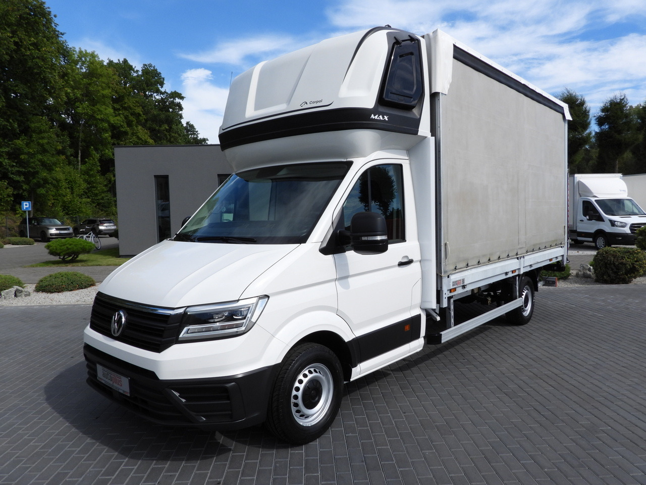 Leasing de VOLKSWAGEN CRAFTER TARPAULIN LIFT 8 PALLETS WEBASTO CRUISE CONTROL LED LIGHTS AIR CONDITIONING  180HP VOLKSWAGEN CRAFTER TARPAULIN LIFT 8 PALLETS WEBASTO CRUISE CONTROL LED LIGHTS AIR CONDITIONING  180HP: foto 6