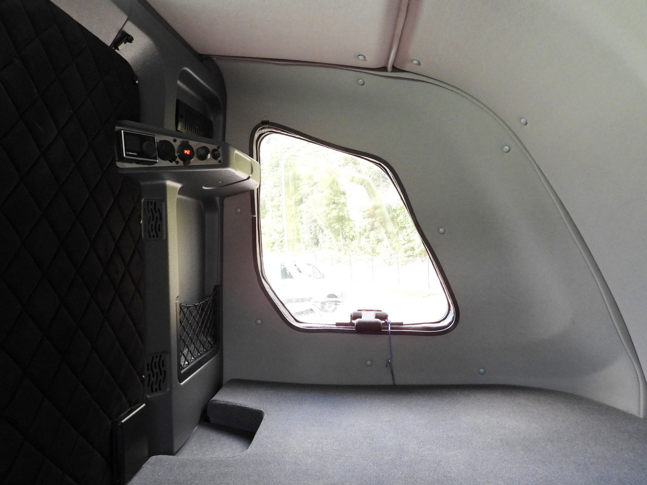 Leasing de VOLKSWAGEN CRAFTER TARPAULIN LIFT 8 PALLETS WEBASTO CRUISE CONTROL LED LIGHTS AIR CONDITIONING  180HP VOLKSWAGEN CRAFTER TARPAULIN LIFT 8 PALLETS WEBASTO CRUISE CONTROL LED LIGHTS AIR CONDITIONING  180HP: foto 41