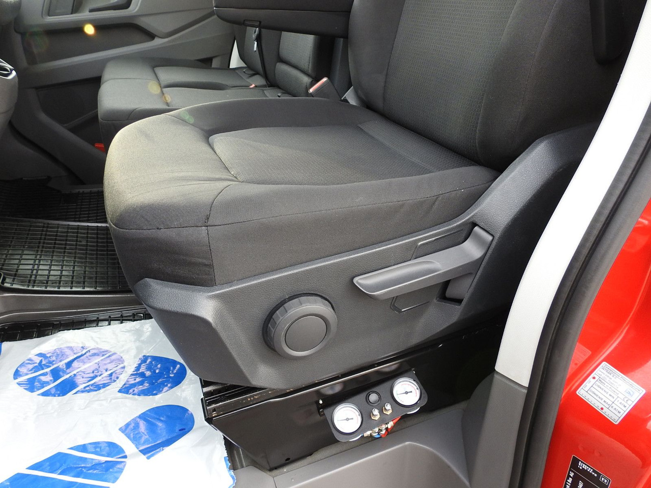 Leasing de  Volkswagen CRAFTER  KÜHLKOFFER -5*C 8 PALETEN HEIZFUNKTION Volkswagen CRAFTER  KÜHLKOFFER -5*C 8 PALETEN HEIZFUNKTION: foto 22