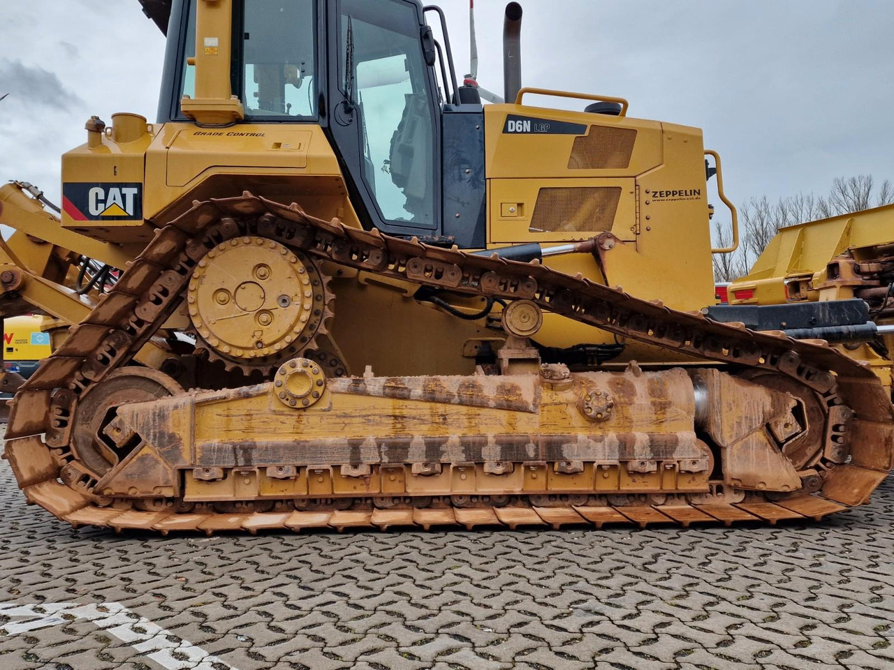 Bulldozer CAT D6N LGP Raupe/Dozer: foto 10 Bulldozer CAT D6N LGP Raupe/Dozer: foto 10