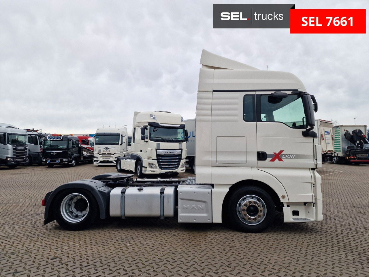 MAN TGX 18.460 4X2 LLS-U - Cabeza tractora: foto 4 MAN TGX 18.460 4X2 LLS-U - Cabeza tractora: foto 4