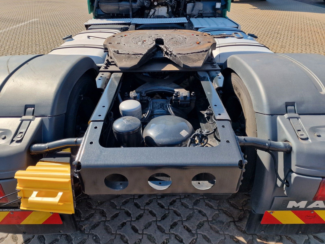 Cabeza tractora MAN TGX 18.500 4X2 BLS / Retarder / 2 Tanks: foto 9