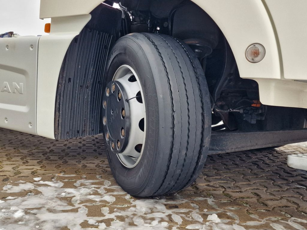 Cabeza tractora MAN TGX 18.510 4X2 LLS-U /  Retarder /Xenon /Euro 6: foto 28