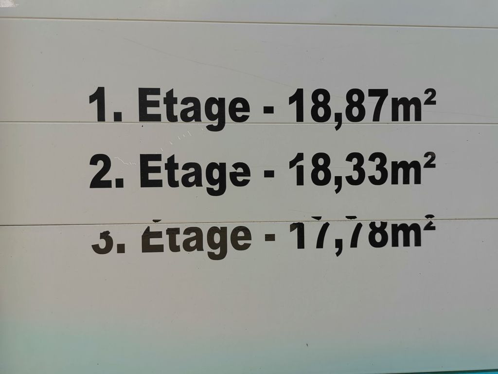 Camión transporte de ganado DAF XF 105.460 / Intarder / 4 Stock / KOMPLETT ! DAF XF 105.460 / Intarder / 4 Stock / KOMPLETT !: foto 25 Camión transporte de ganado DAF XF 105.460 / Intarder / 4 Stock / KOMPLETT ! DAF XF 105.460 / Intarder / 4 Stock / KOMPLETT !: foto 25
