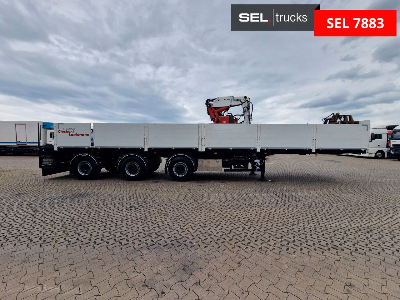 KWB P-393-STI-R1 / Rollkran / Kennis / Lenkachse - Semirremolque plataforma/ Caja abierta: foto 4 KWB P-393-STI-R1 / Rollkran / Kennis / Lenkachse - Semirremolque plataforma/ Caja abierta: foto 4