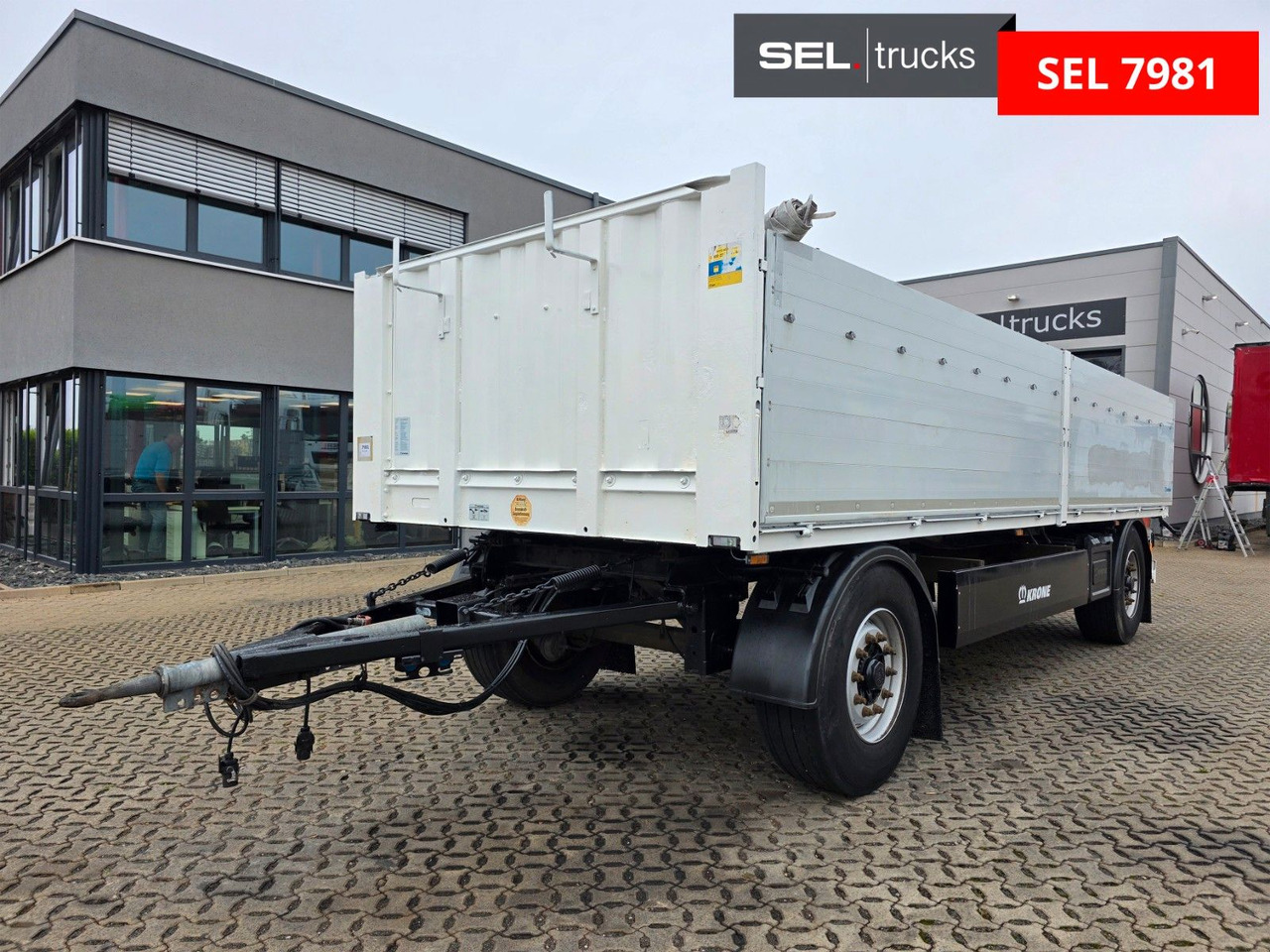 Krone AZ / Baustoff - Remolque plataforma/ Caja abierta: foto 1 Krone AZ / Baustoff - Remolque plataforma/ Caja abierta: foto 1