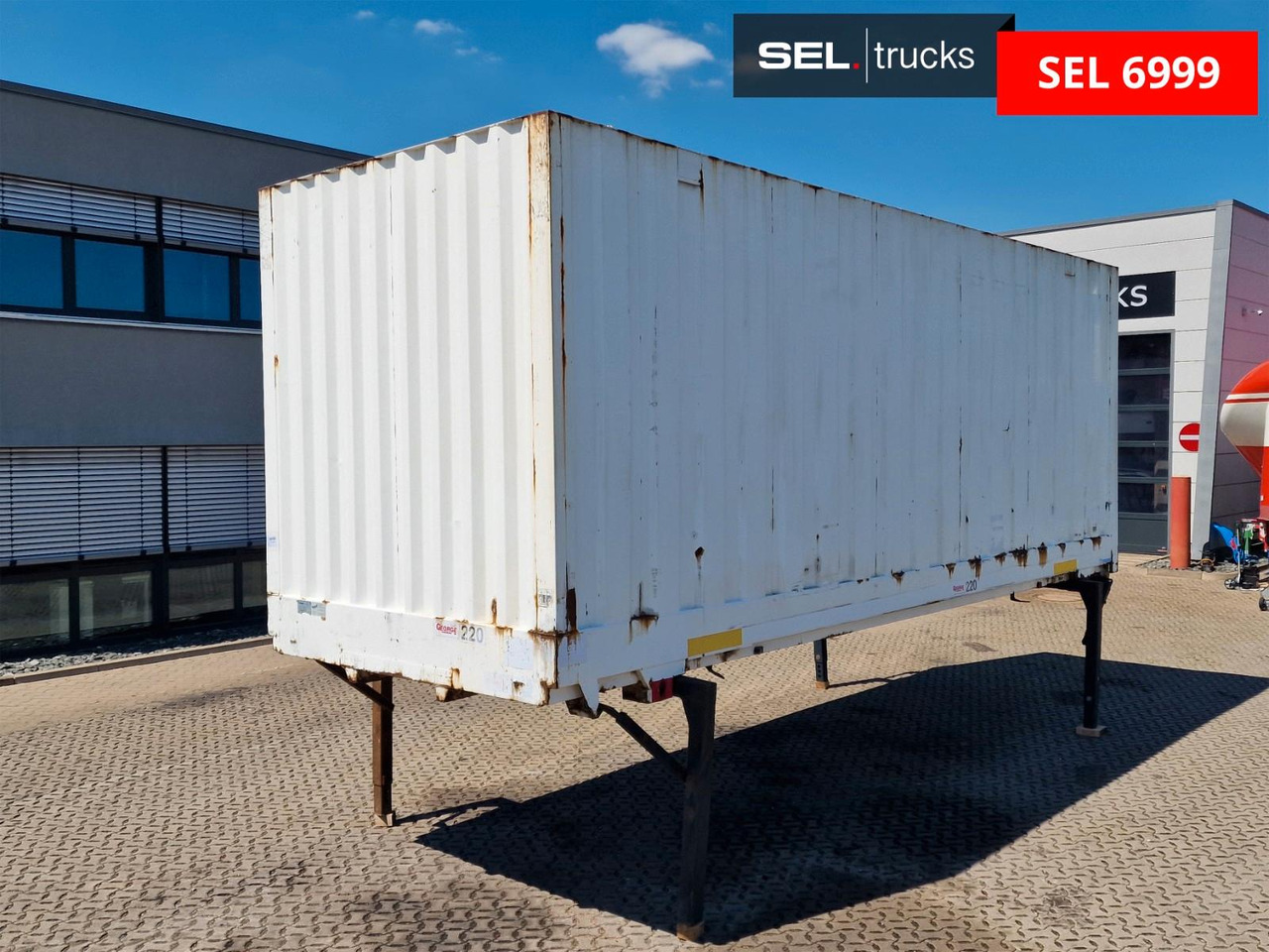 Krone WK 7.3 RST Krone WK 7.3 RST / KOFFER - Caja cerrada: foto 1 Krone WK 7.3 RST Krone WK 7.3 RST / KOFFER - Caja cerrada: foto 1