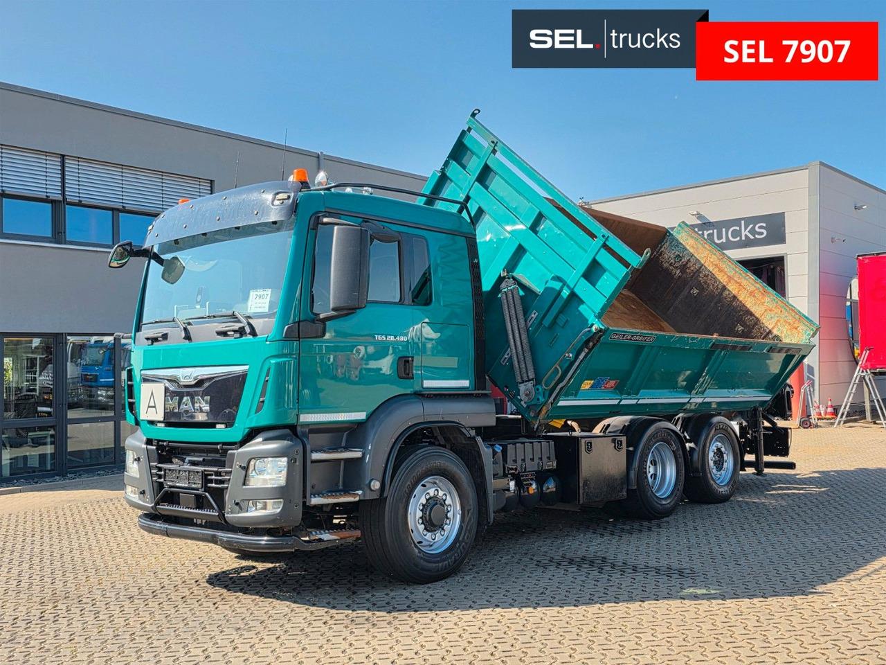 MAN TGS 28.480 6X4H-4 BL /HIAB /Fernbed. / Lenkachse - Camión volquete, Camión grúa: foto 2 MAN TGS 28.480 6X4H-4 BL /HIAB /Fernbed. / Lenkachse - Camión volquete, Camión grúa: foto 2