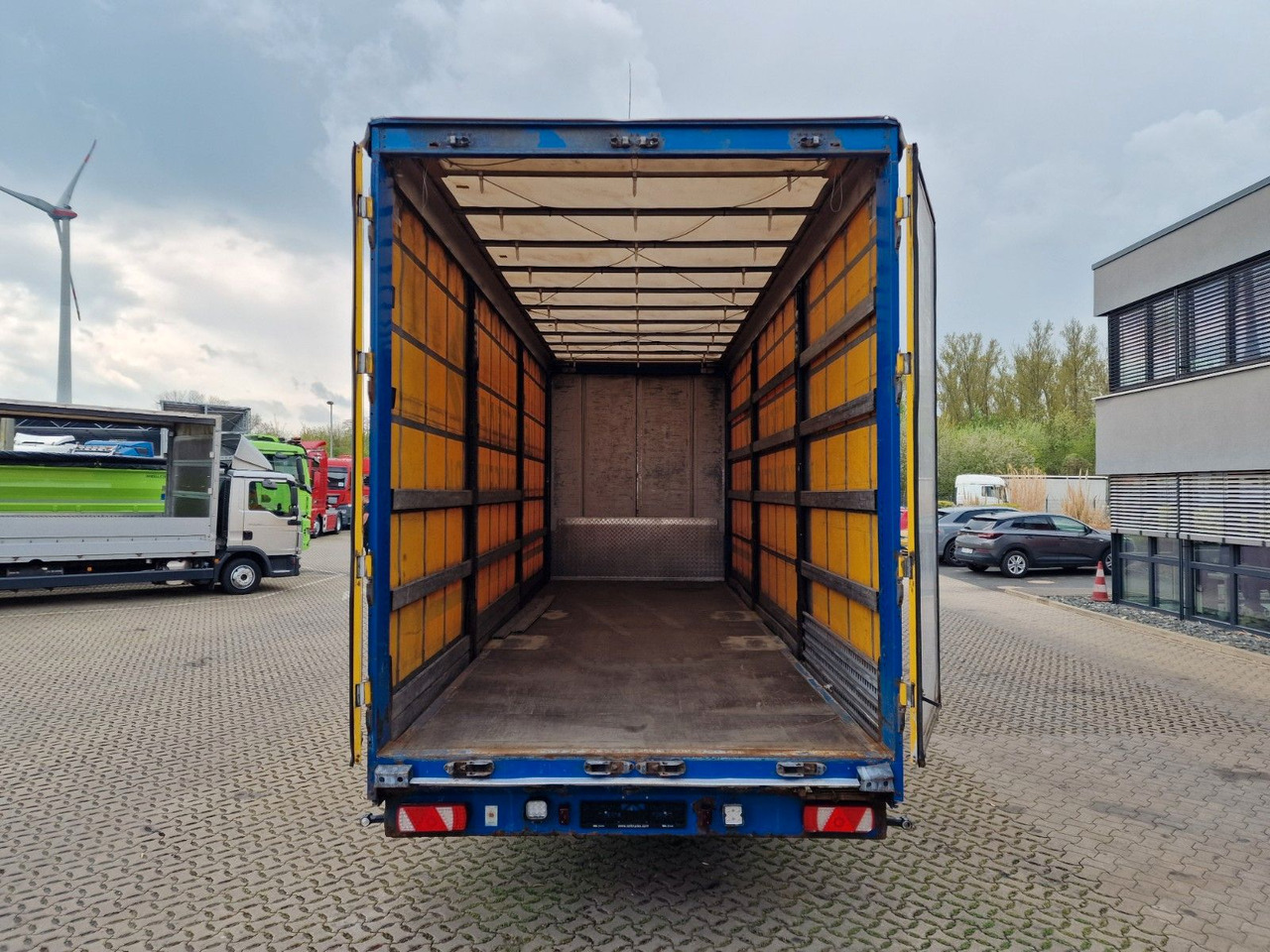 Camión lona MAN TGX 18.440 4X2 LL-U /Intarder/Hubdach/Durchlade: foto 29