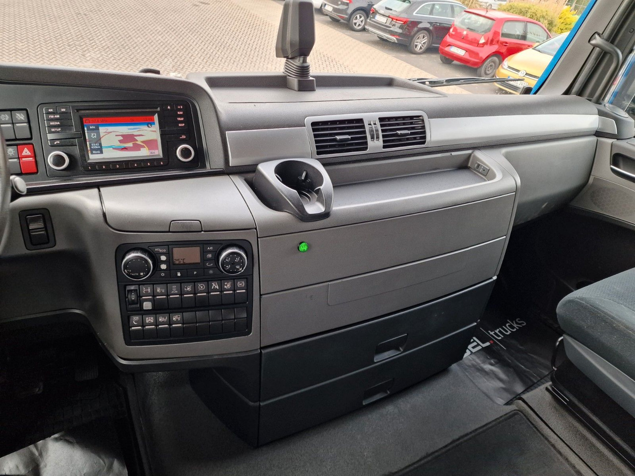 Camión lona MAN TGX 18.440 4X2 LL-U /Intarder/Hubdach/Durchlade: foto 21