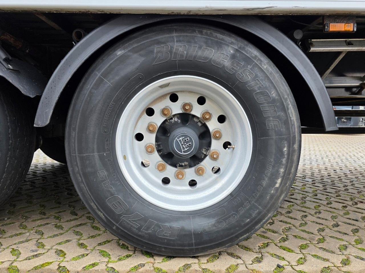 Semirremolque piso movil Reisch RSBS-25/24LK / Alu-Felgen / Lift / eletr. Dach: foto 37 Semirremolque piso movil Reisch RSBS-25/24LK / Alu-Felgen / Lift / eletr. Dach: foto 37