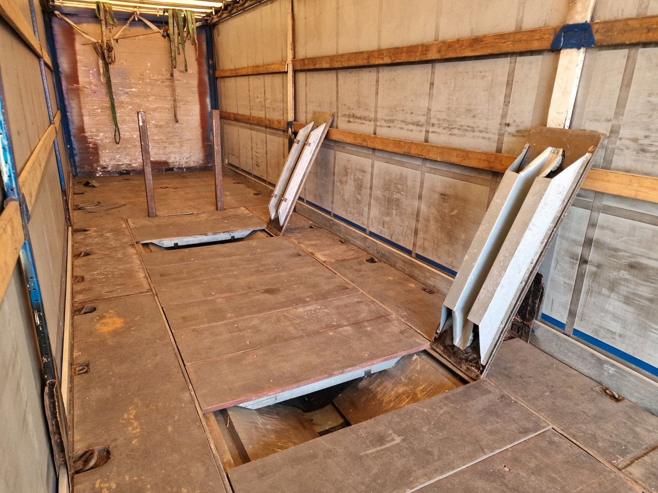 Semirremolque lona Schmidt Hagen SPC/39/E/10,5 / Coilmulde / Lenk-Liftachse: foto 16