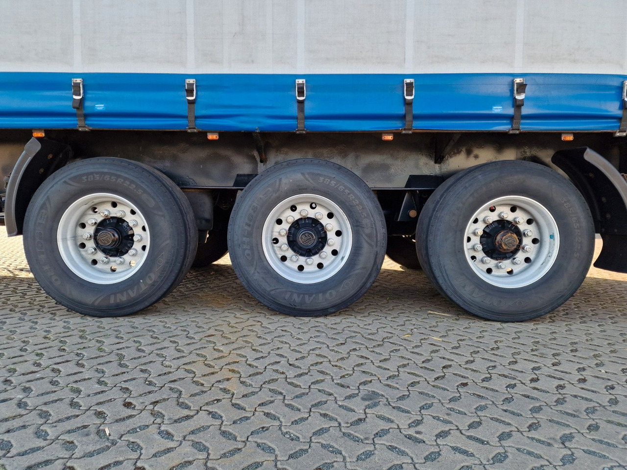 Semirremolque lona Schmidt Hagen SPC/39/E/10,5 / Coilmulde / Lenk-Liftachse: foto 29