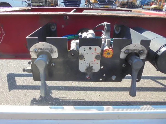 Remolque portacontenedore/ Intercambiable CIMC DC 02: foto 7