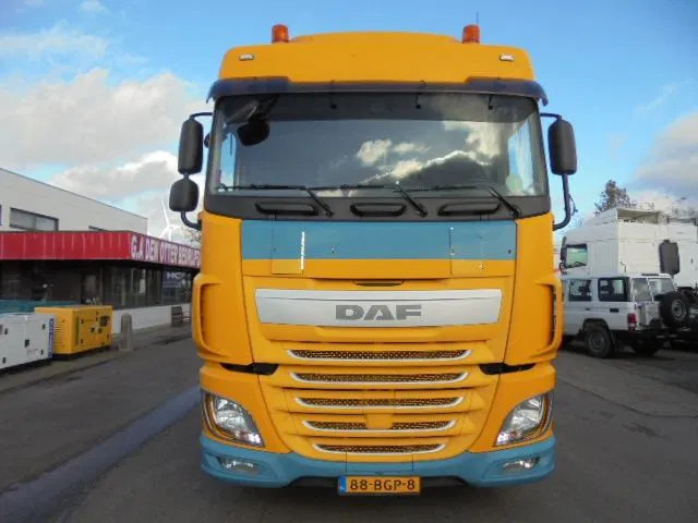 DAF XF 440 - Cabeza tractora: foto 2 DAF XF 440 - Cabeza tractora: foto 2