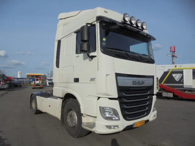 DAF XF 440 - Cabeza tractora: foto 3 DAF XF 440 - Cabeza tractora: foto 3