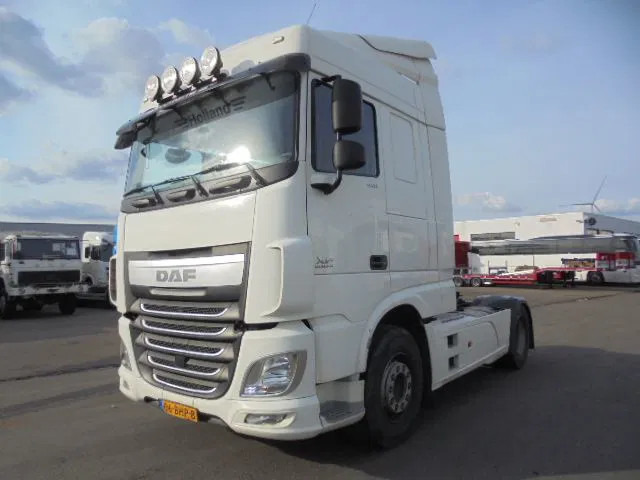 DAF XF 440 - Cabeza tractora: foto 1 DAF XF 440 - Cabeza tractora: foto 1